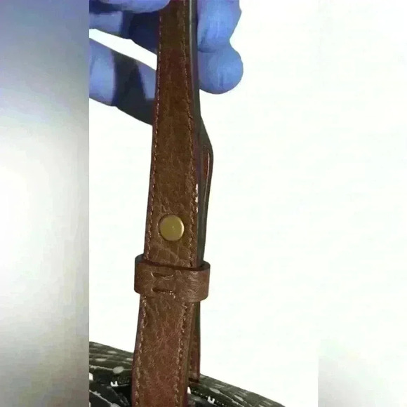 A black & brown Fossil Rachel top zipper closure tote bag. - Picture 10 of 12